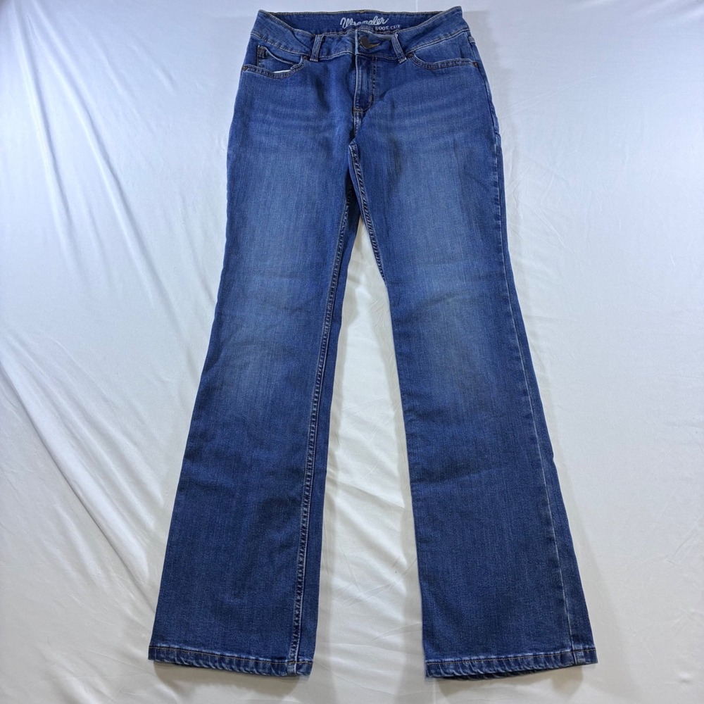 Wrangler Boot Cut Jeans Womens 28x32 Medium Wash Stretch Denim Cowgirl